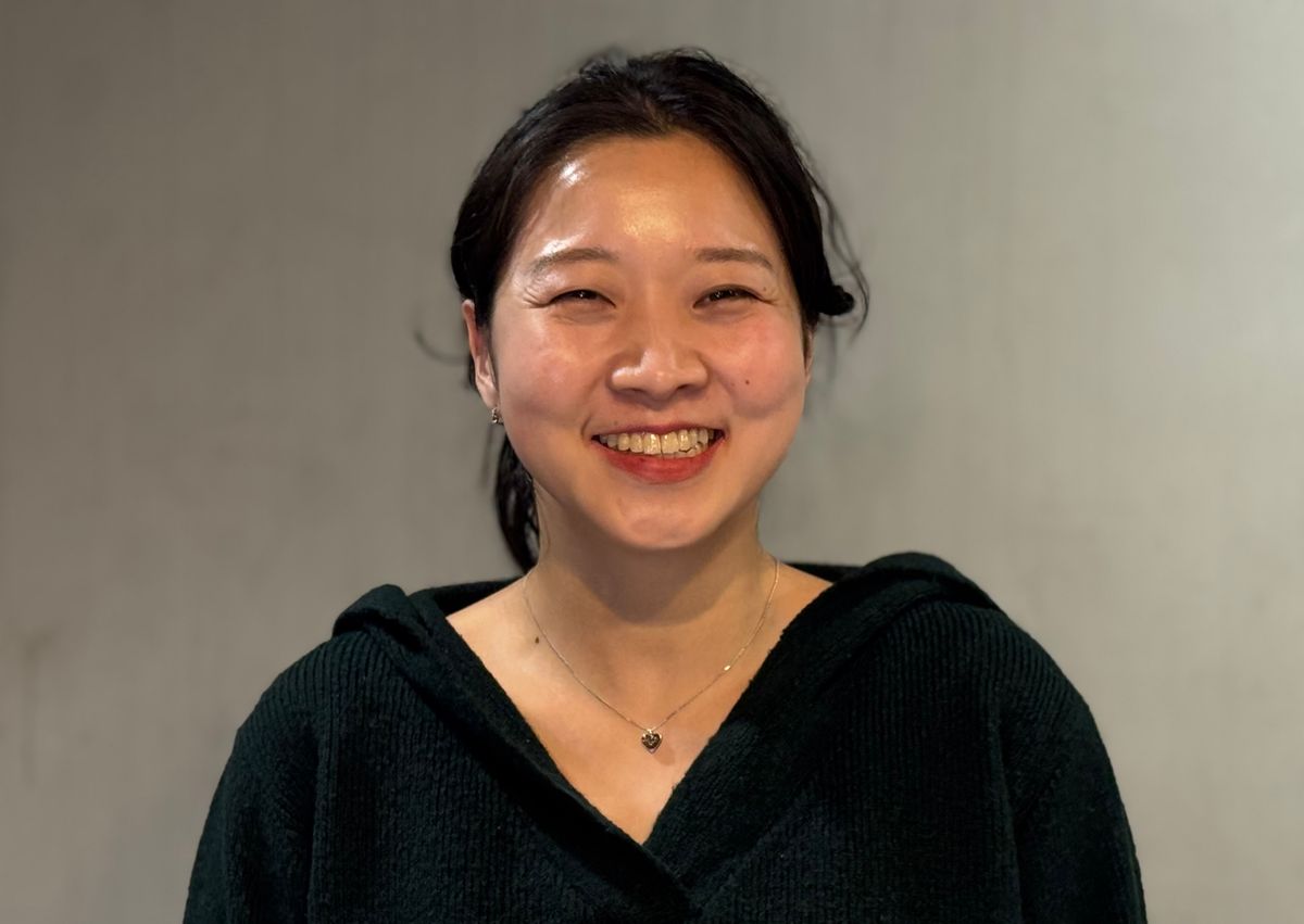 윤지이 サムネイル画像