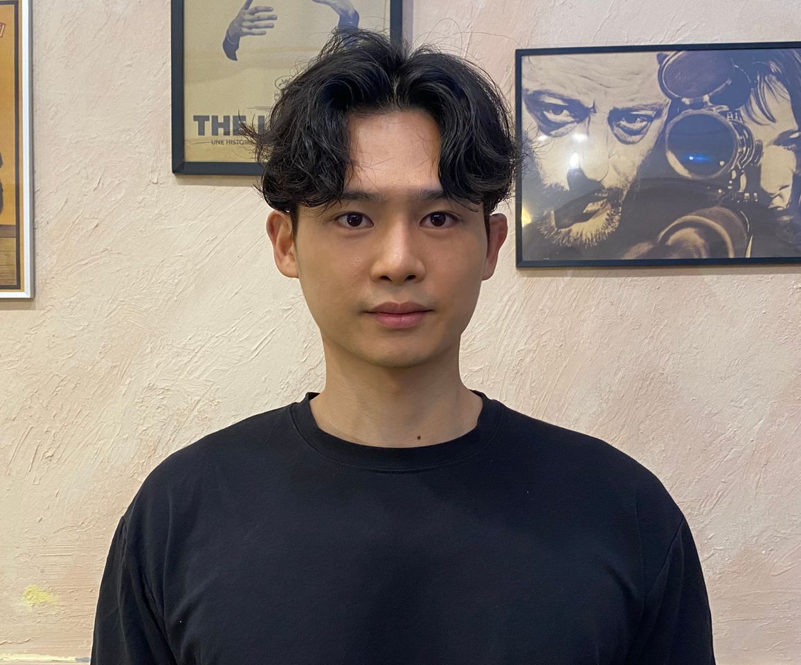 한윤일 サムネイル画像