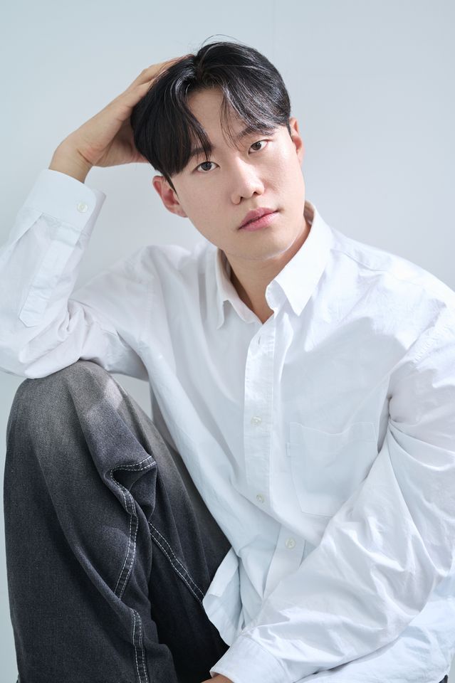 ホァン・ユンジン サムネイル画像