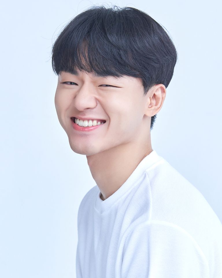 ソン・テフン サムネイル画像