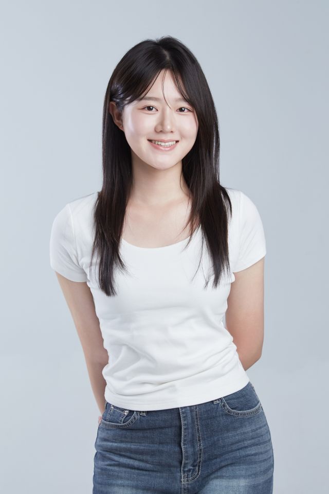 ลี ฮาอึน ภาพขนาดย่อ