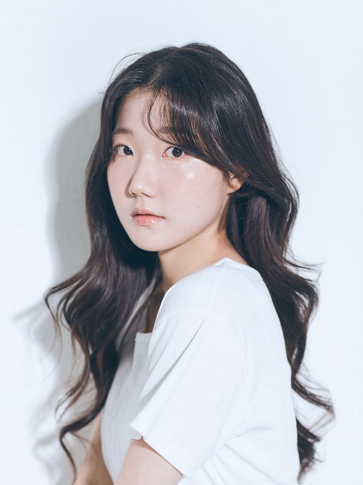 안효주 썸네일 이미지