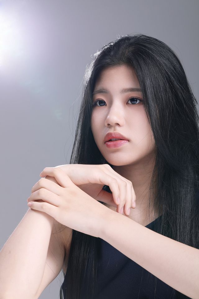 キム・ダヨン サムネイル画像