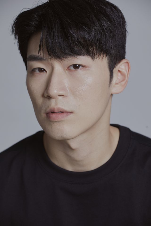 황규철 썸네일 이미지