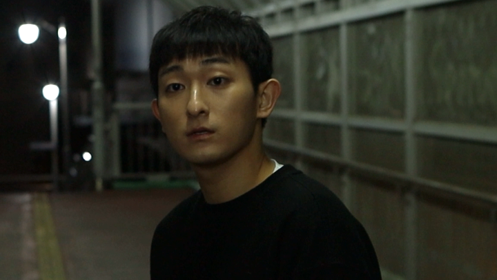 이상우 サムネイル画像