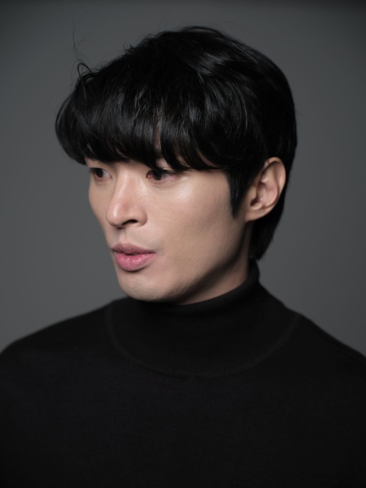 ハ・ジンソン サムネイル画像