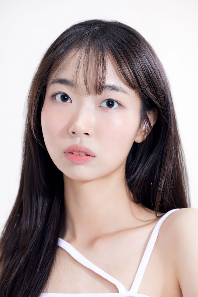 Kim Mi-kyung Thumbnail image