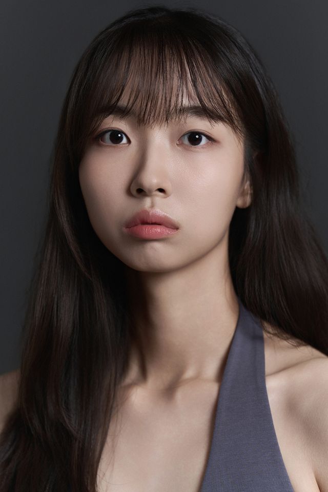 Kim Mi-kyung Thumbnail image