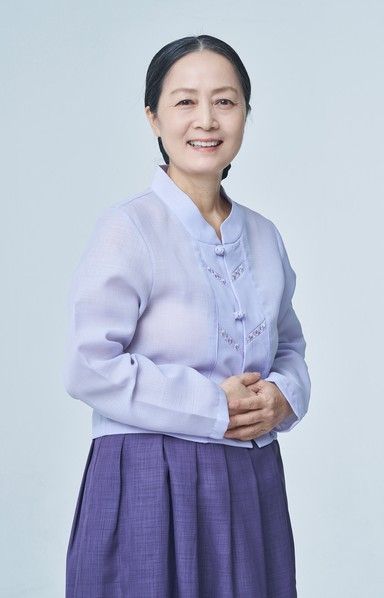 Kim Geun-young Thumbnail image