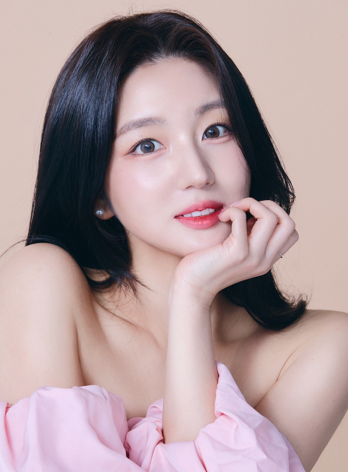 김다윤 ภาพขนาดย่อ