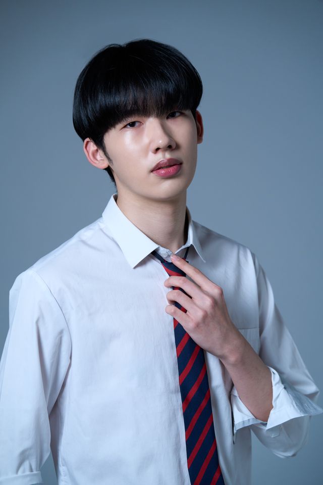 シン・ユジュン サムネイル画像