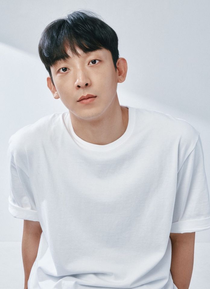 อีดงกยู ภาพขนาดย่อ