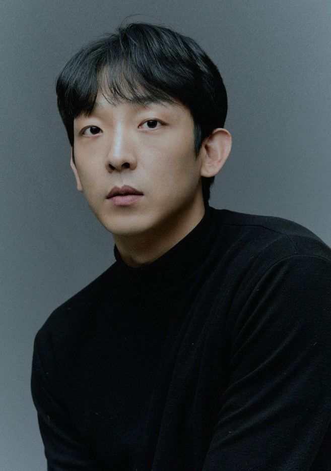 อีดงกยู ภาพขนาดย่อ