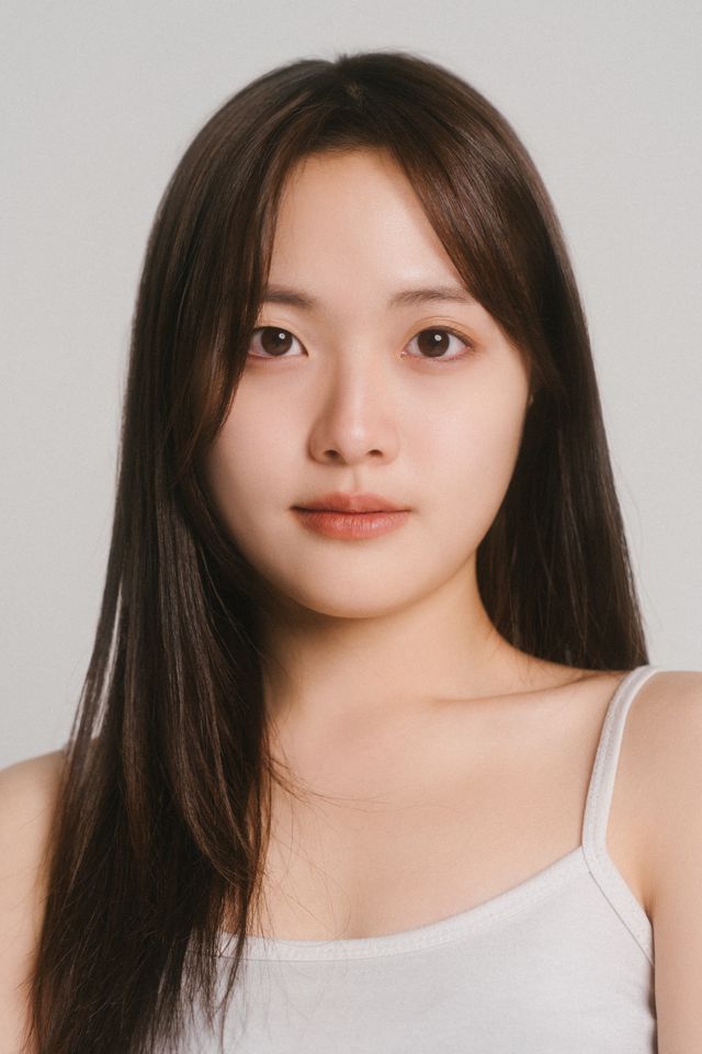 김윤경 Thumbnail image