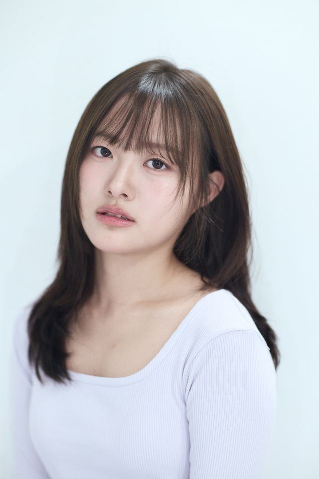 김윤경 Thumbnail image