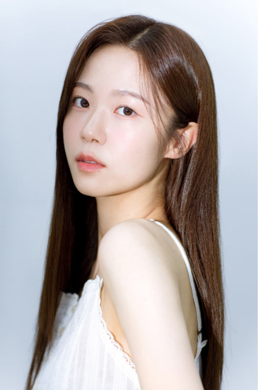 Kim Woo-jung Ảnh thu nhỏ