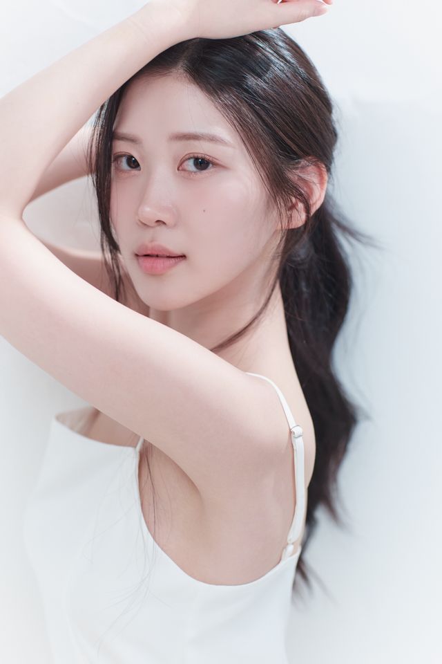 이나경 썸네일 이미지