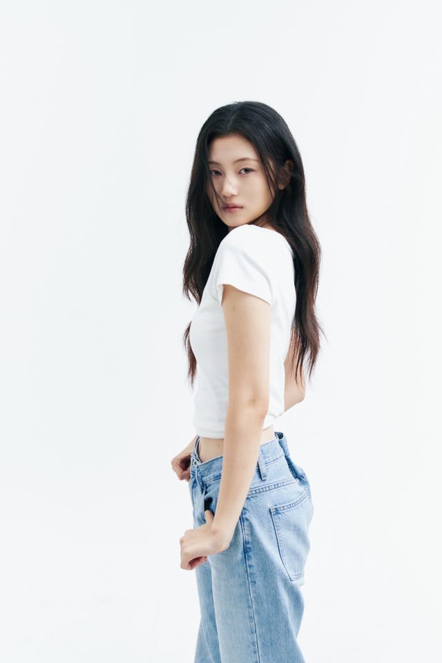 Kim Seon-min Thumbnail image