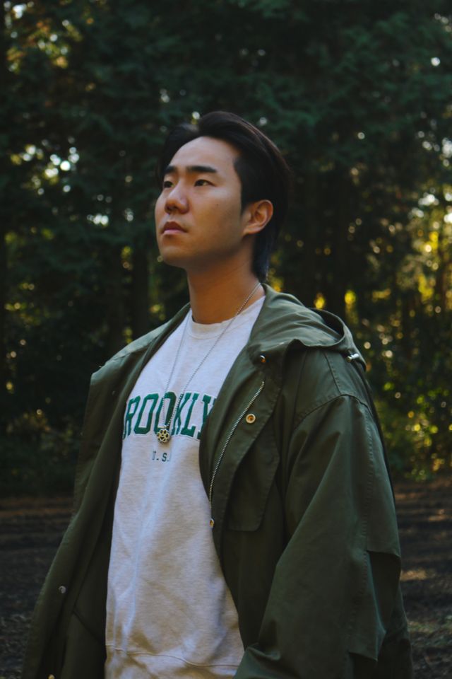 チェ・ドユン サムネイル画像