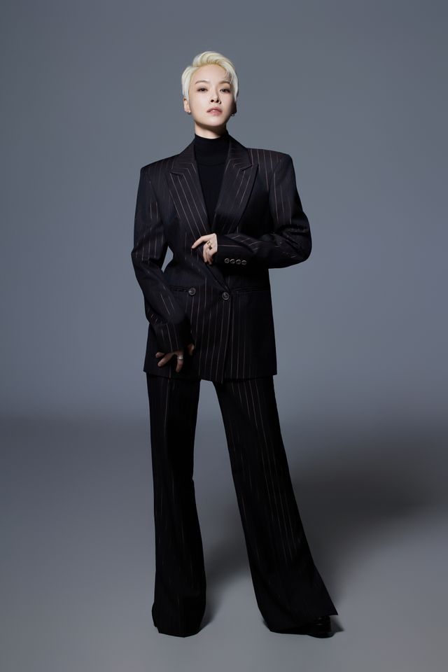 Lee Do-hee Thumbnail image