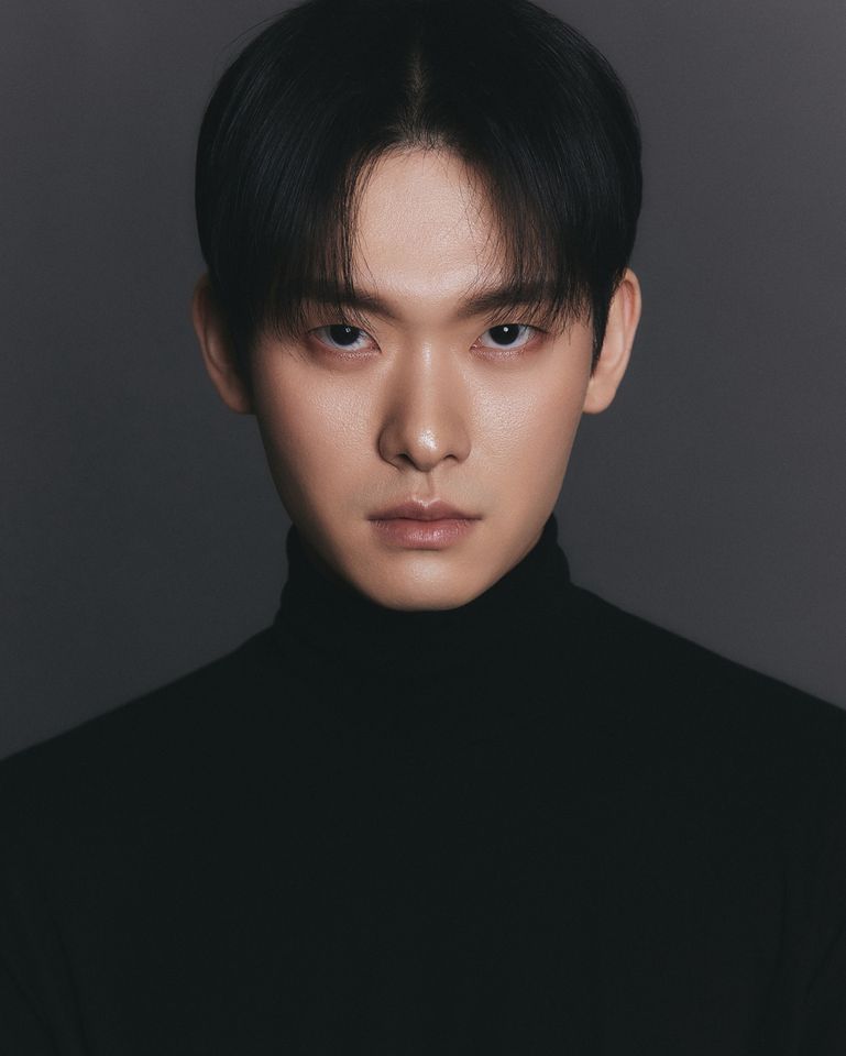 ベク・ジョンフン サムネイル画像