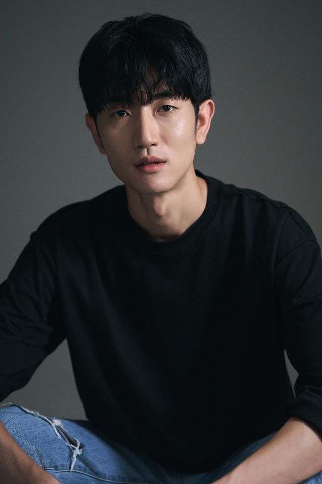 신재진 썸네일 이미지