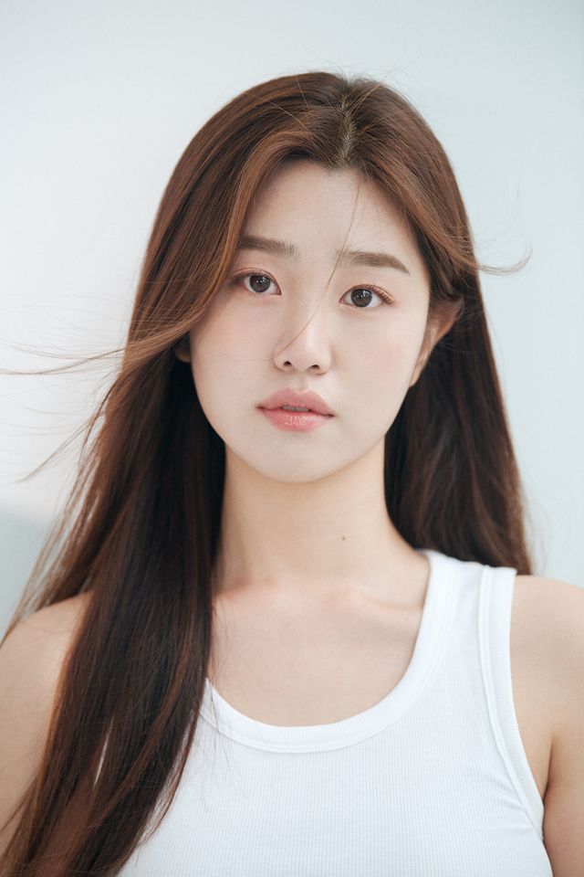 คัง เหลี่ยน ภาพขนาดย่อ