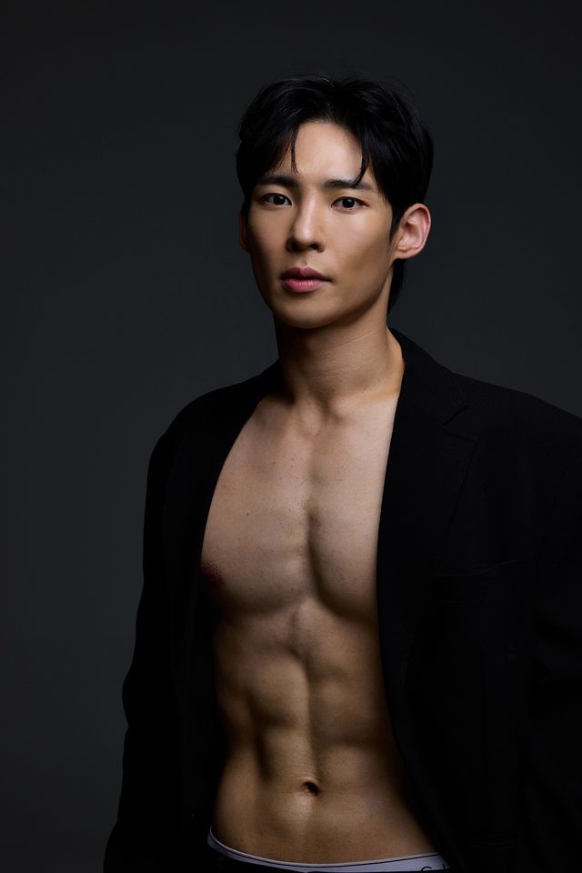 イ・ジョンウク サムネイル画像