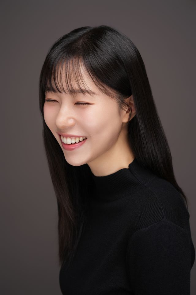 김윤주 썸네일 이미지