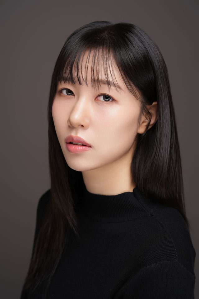 김윤주 썸네일 이미지