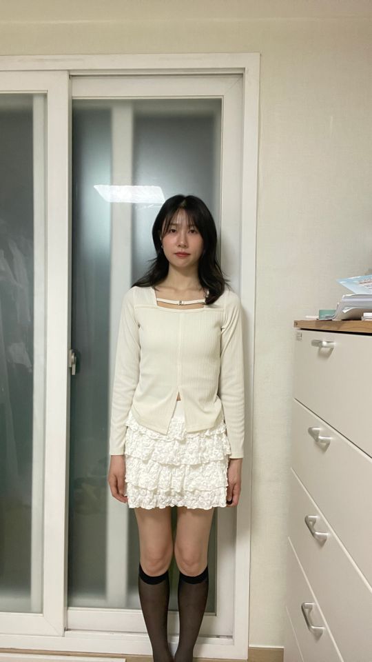 김윤주 썸네일 이미지