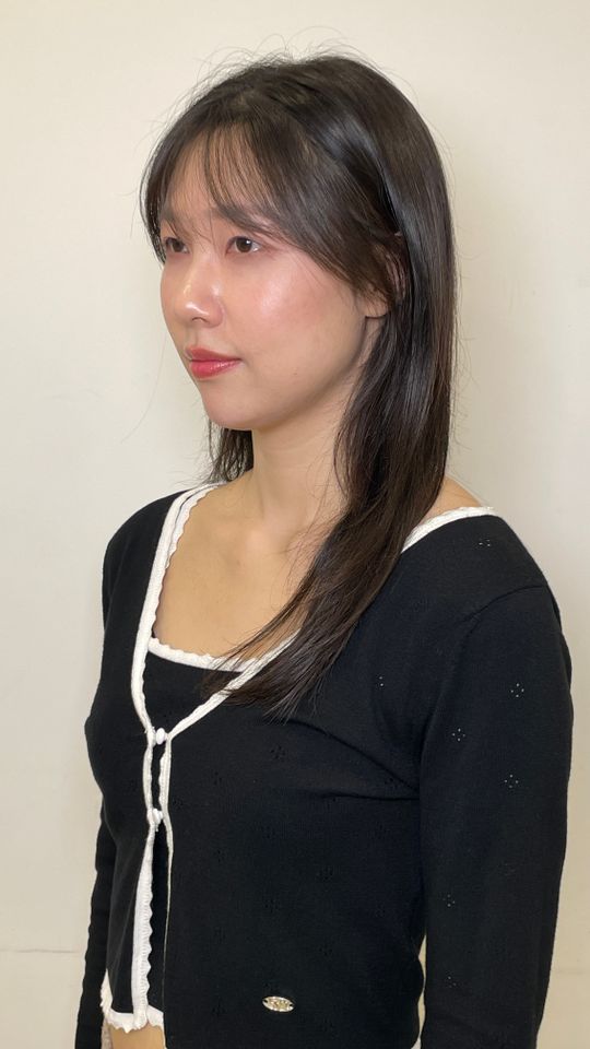 김윤주 썸네일 이미지