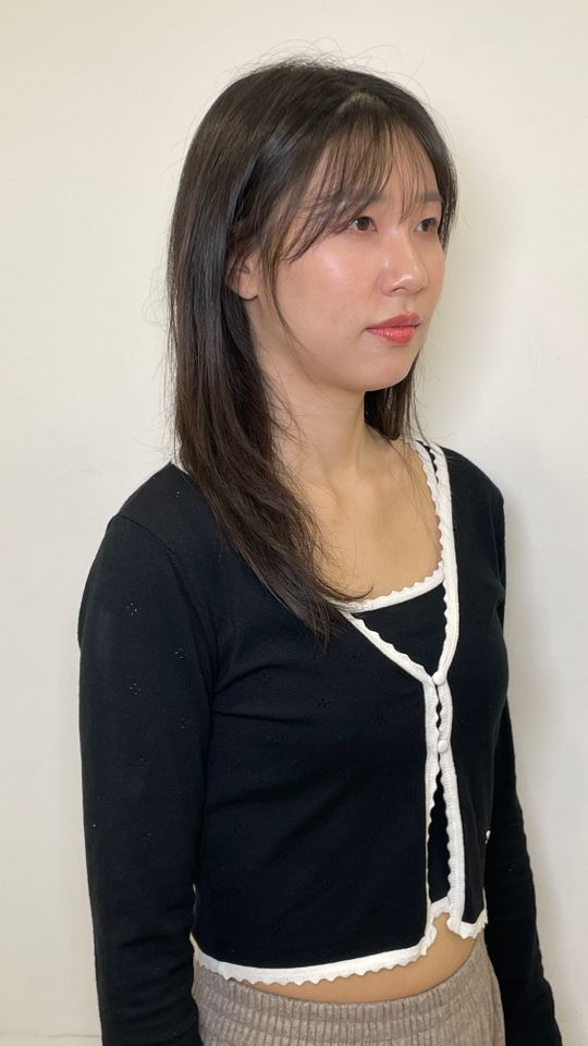 김윤주 썸네일 이미지