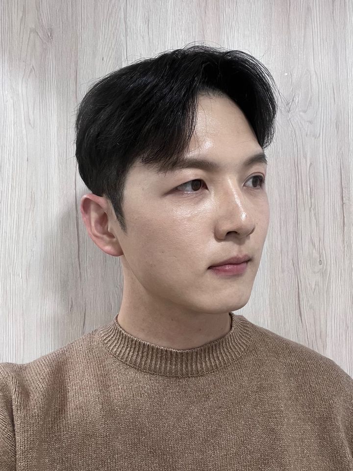 アン・ソンジュン サムネイル画像