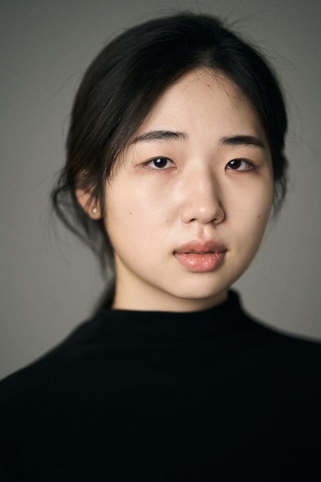 Kwon Seo-yeon Thumbnail image