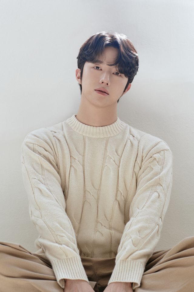 정율건 Thumbnail image