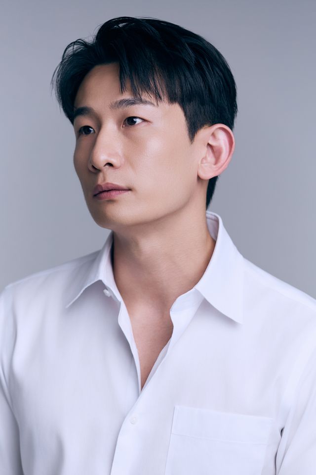 パク・ジェヨン サムネイル画像