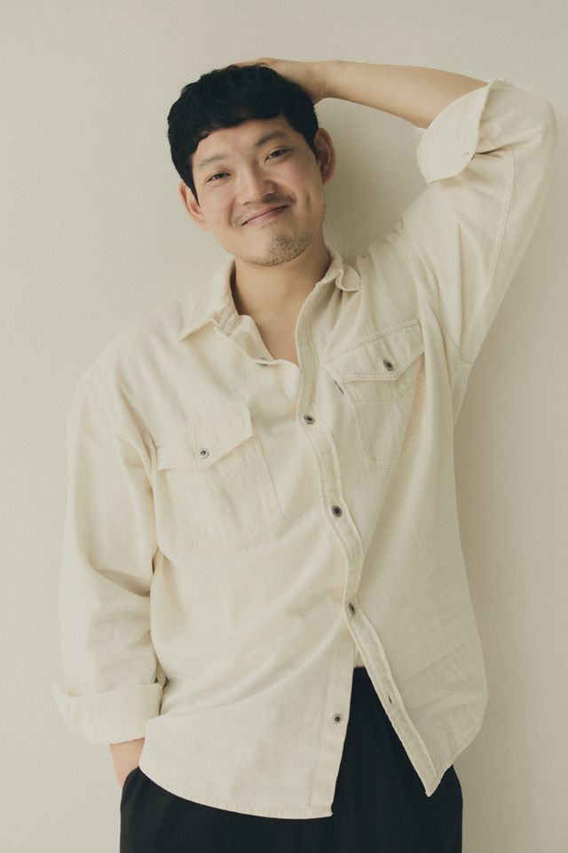 Song Ji-hwan Thumbnail image