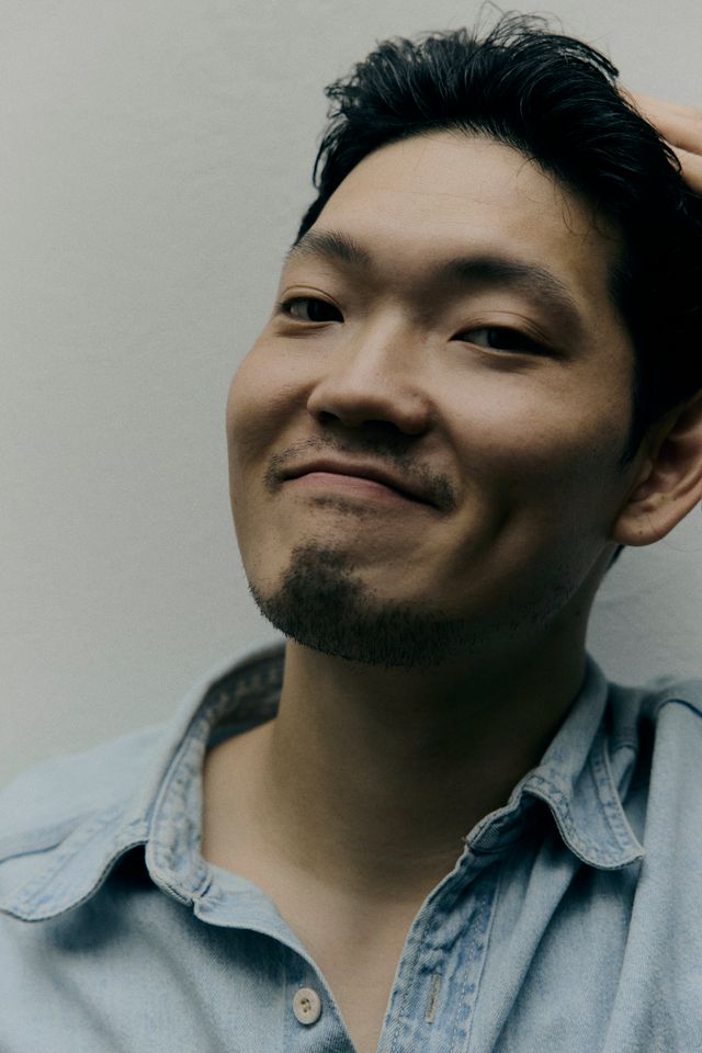 Song Ji-hwan Thumbnail image