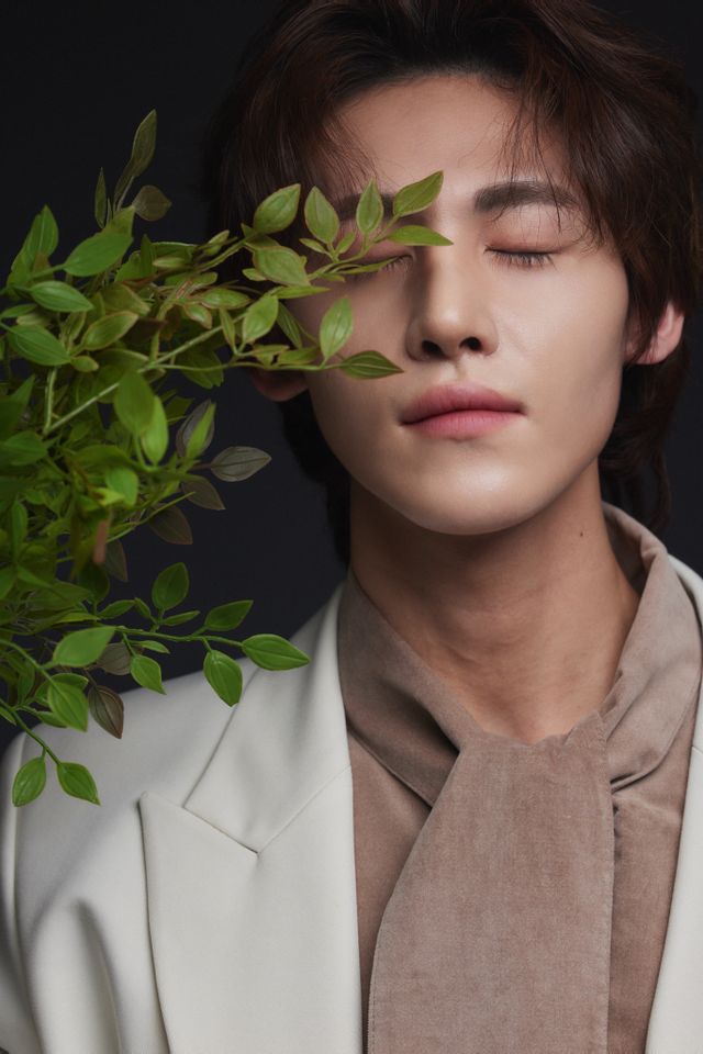 Choi Young-jin Thumbnail image