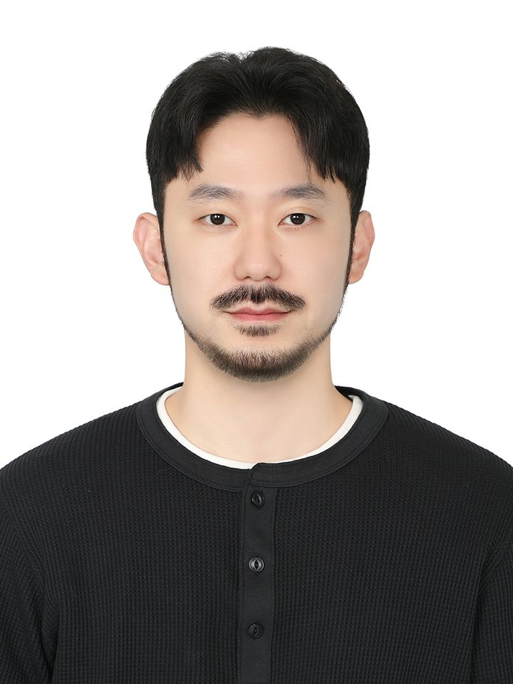 윤준영 profile image