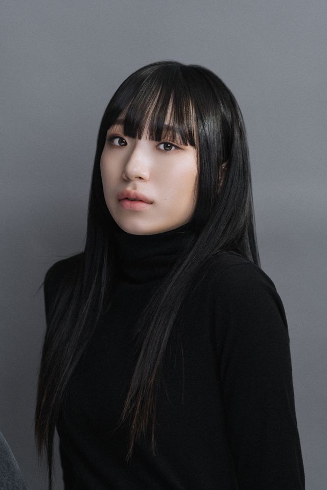 ハン・ユハ サムネイル画像