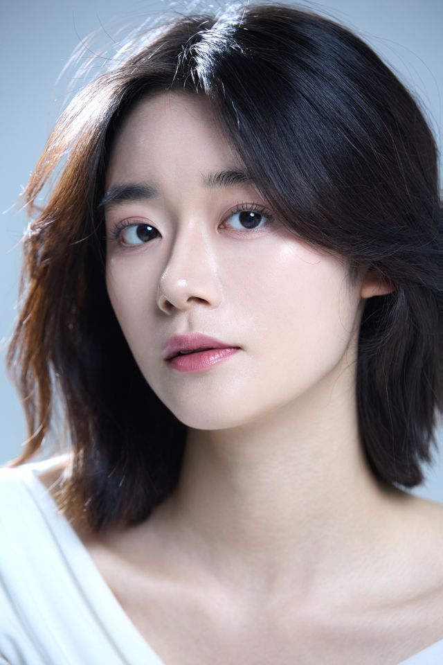 윤유정 썸네일 이미지