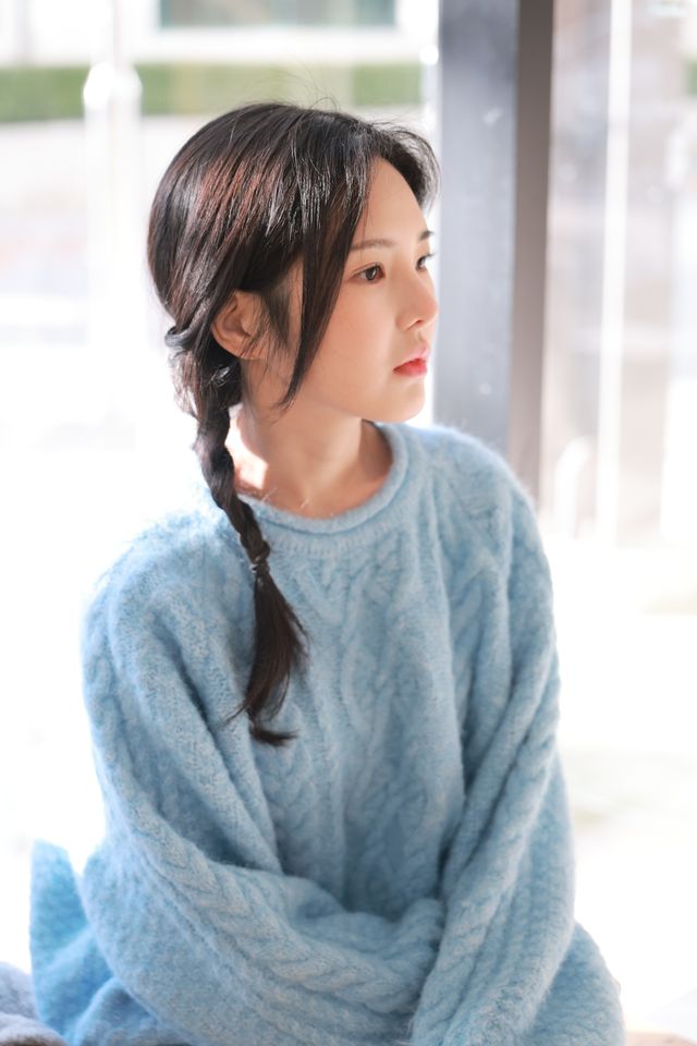 イ・ウンジン サムネイル画像