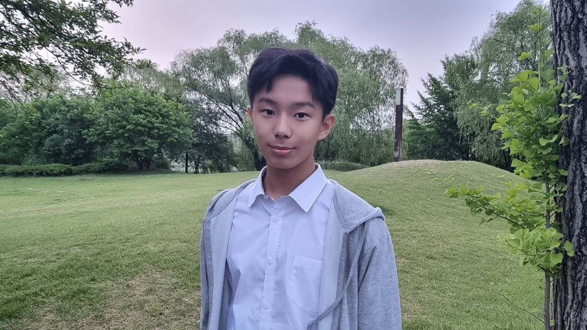 คิม ดงกยู ภาพขนาดย่อ