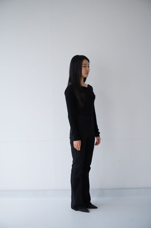 Seo Hyun-jin Thumbnail image