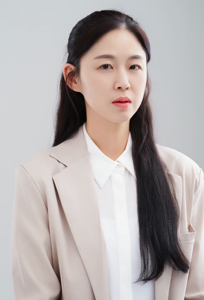 최윤정 Thumbnail image