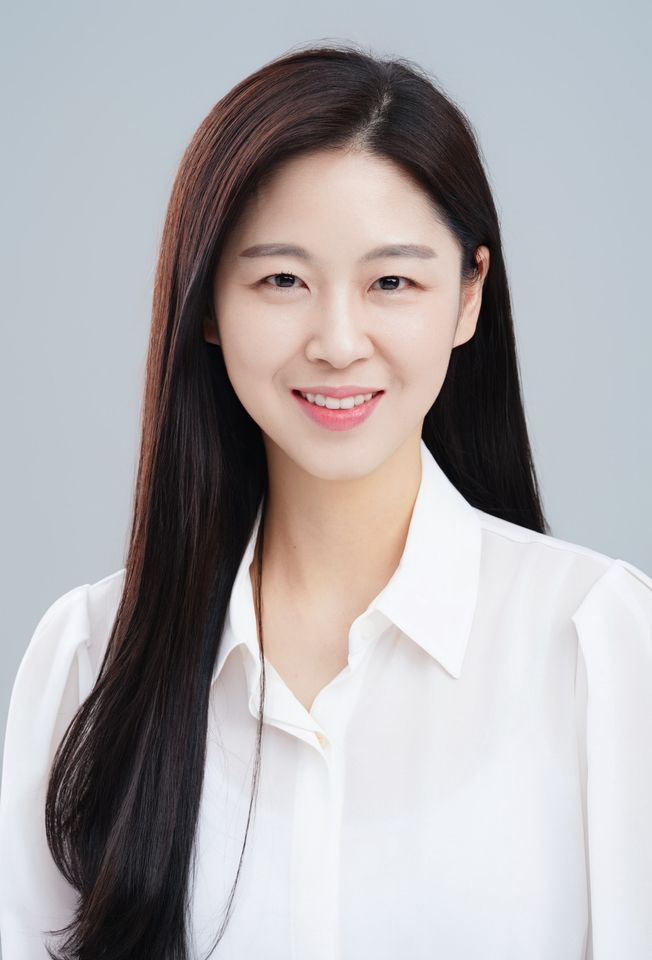 최윤정 Thumbnail image