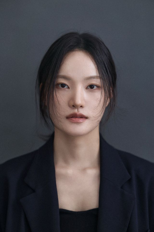 김지수 サムネイル画像