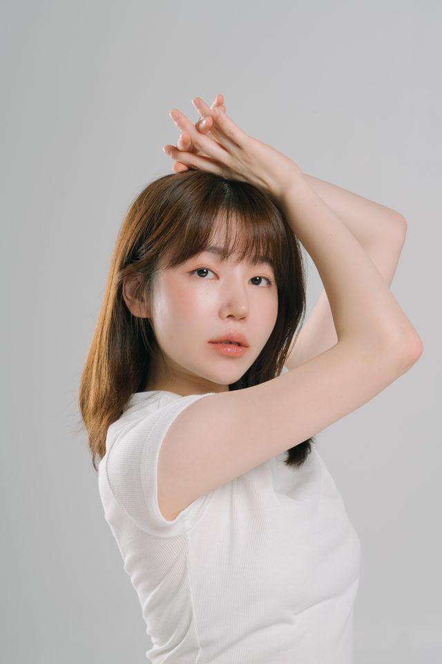 キム・ヒジュ サムネイル画像